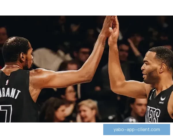 胡克波尔蒂32分10篮板统治内线 佩特沃伦携手带队客胜篮网